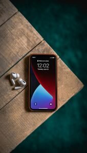 Como instalar eSIM no iPhone: passo a passo 2026